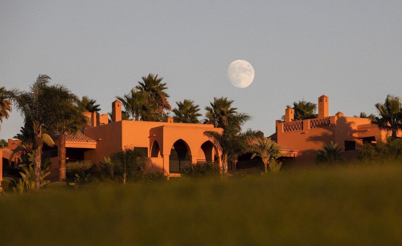 Escape to the Algarve this winter!.  Amendoeira Golf Resort Alcantarilha