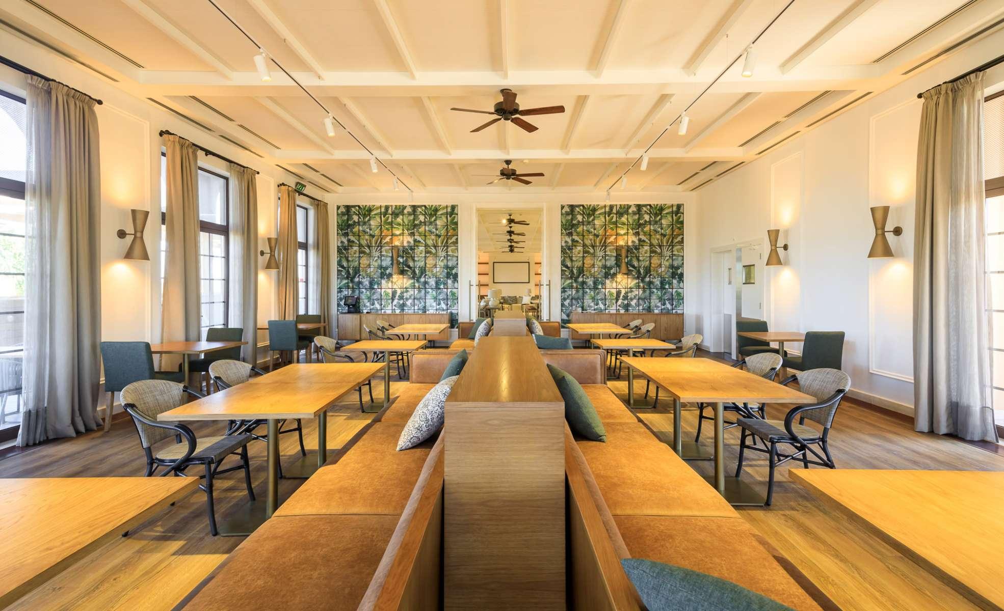 Clubhouse Restaurant