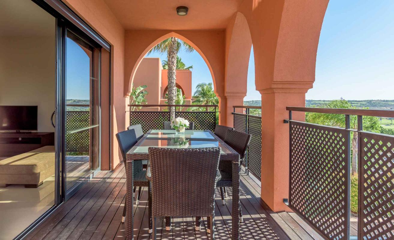 Three-Bedroom Villa with Private Pool  Amendoeira Golf Resort Alcantarilha Three-Bedroom Villa with Private Pool  Amendoeira Golf Resort Alcantarilha