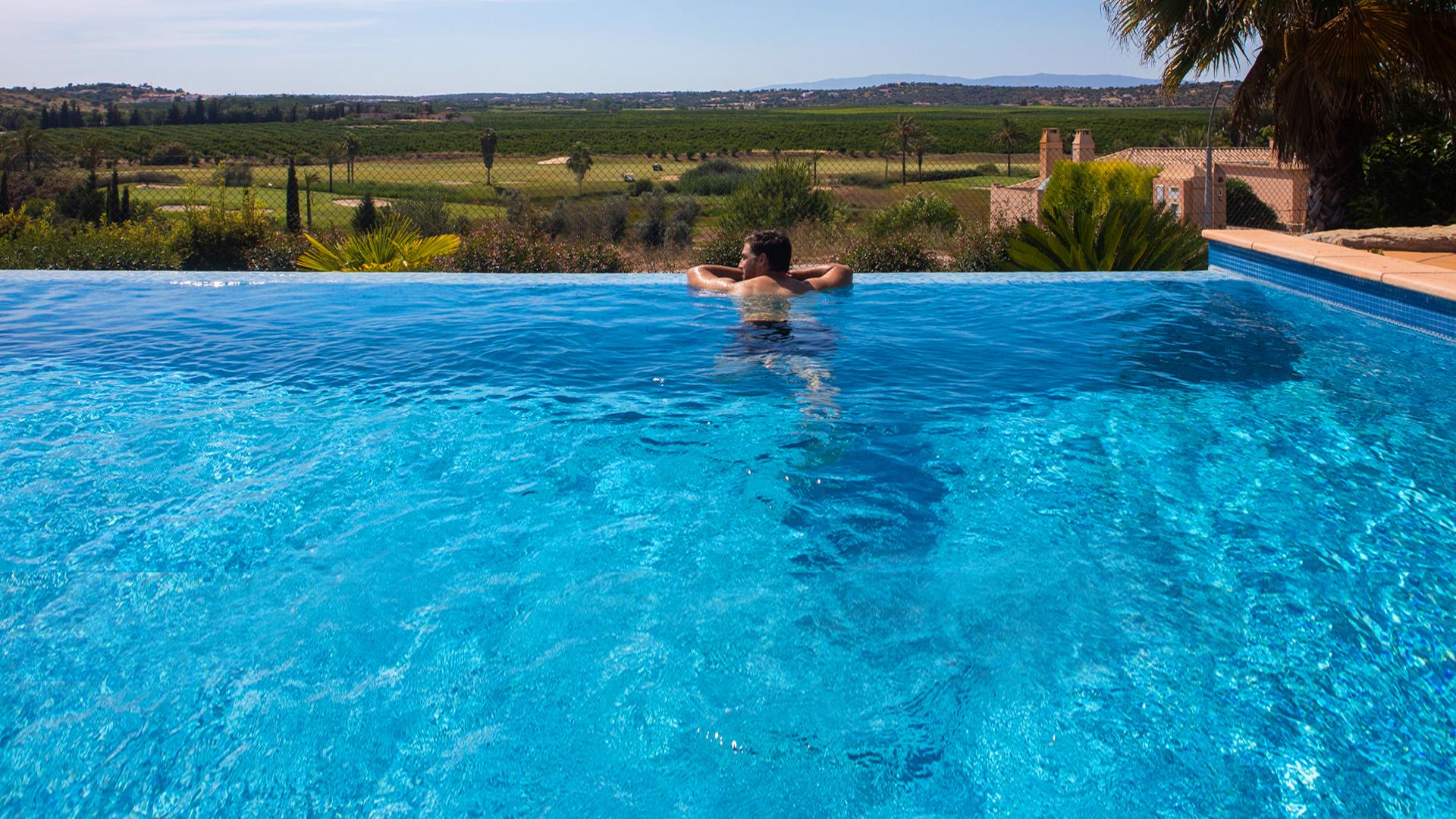 Viver no Algarve: 5 Razões para escolher as nossas Villas com piscina privada